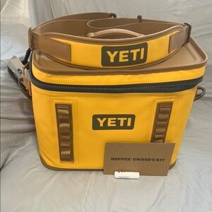 YETI Hopper Flip 18 Rare Color